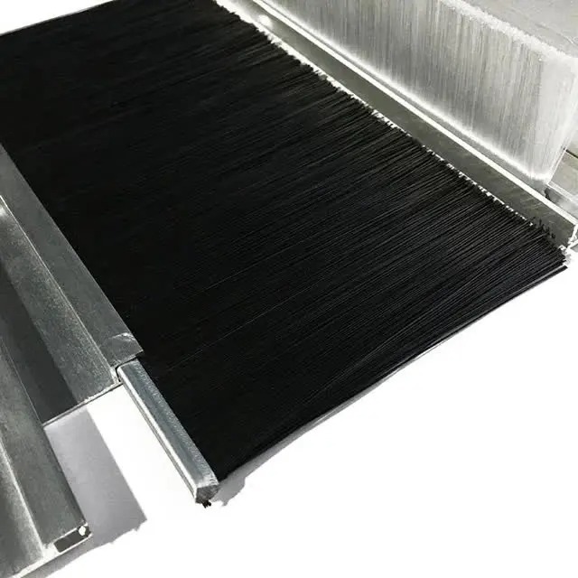 imgi_8_Strips-Brush-seal-with-Aluminum-Profile-640-640.jpg